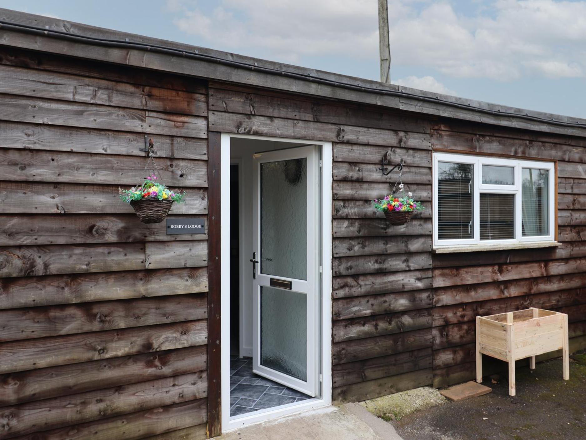 Bobby'S Lodge Chard Bagian luar foto